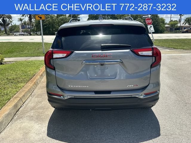 2023 GMC Terrain AT4